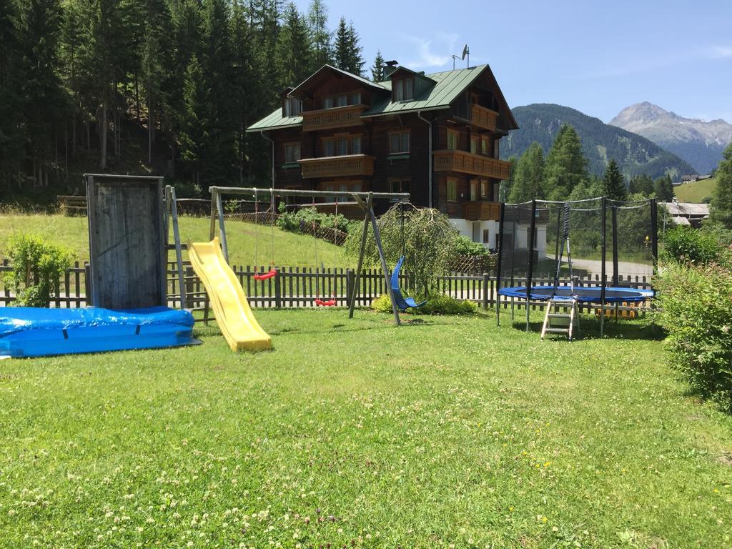 Hotel Garni Gruenmoos Sankt Jakob in Defereggen Exteriér fotografie