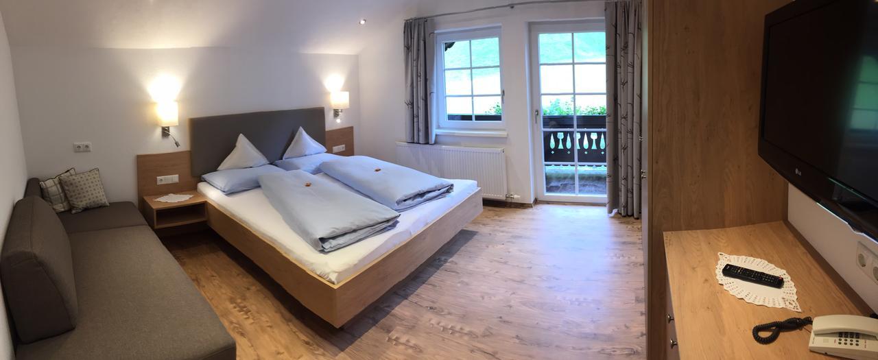 Hotel Garni Gruenmoos Sankt Jakob in Defereggen Exteriér fotografie