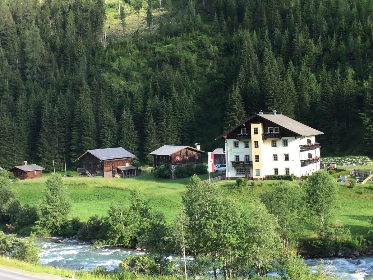 Hotel Garni Gruenmoos Sankt Jakob in Defereggen Exteriér fotografie
